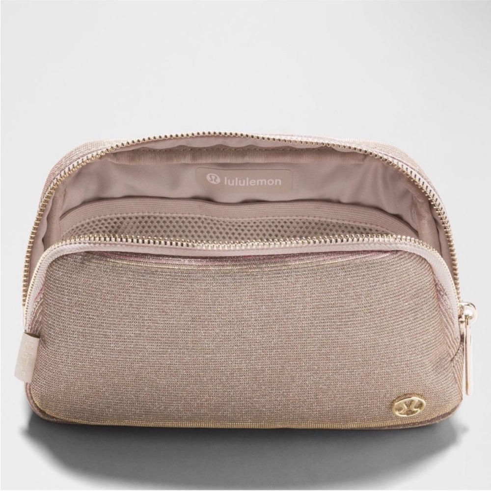 lululemon athletica Rose Gold Crossbody - Picture 5 of 9
